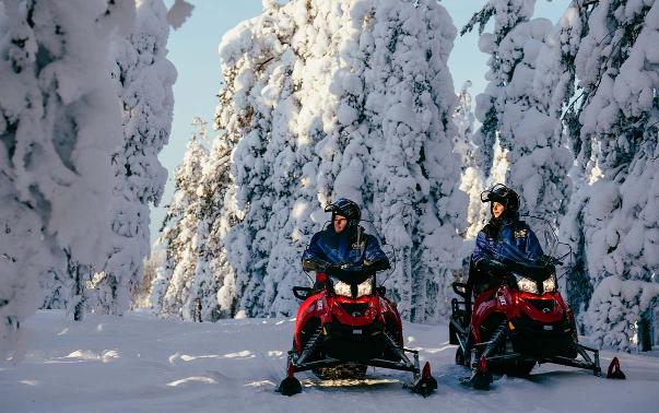 NEW HAMPSHIRE SNOWMOBILE TOUR